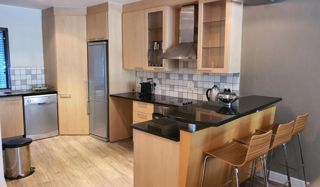 Zuri Residences At Ten Degrees Johannesburg Kültér fotó