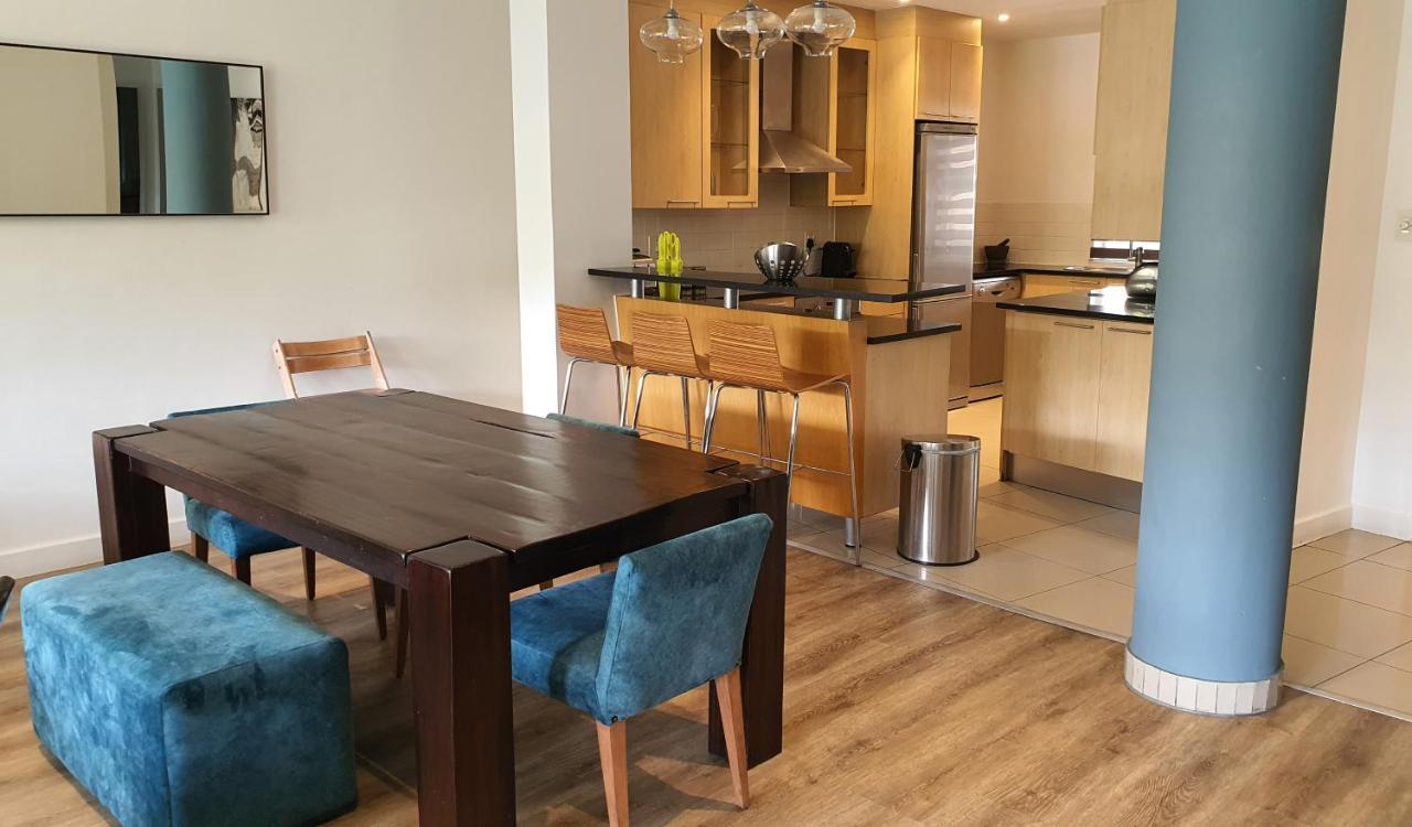 Zuri Residences At Ten Degrees Johannesburg Kültér fotó