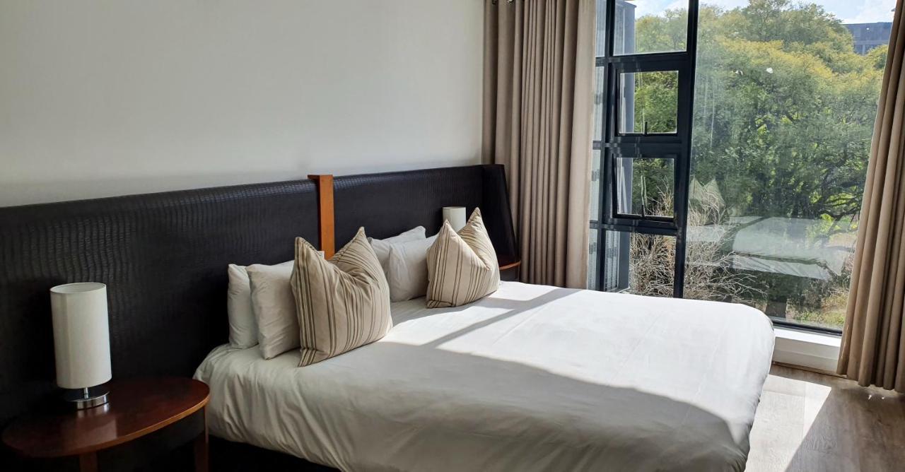 Zuri Residences At Ten Degrees Johannesburg Kültér fotó