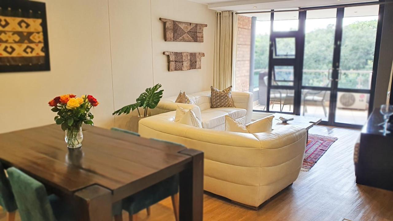 Zuri Residences At Ten Degrees Johannesburg Kültér fotó