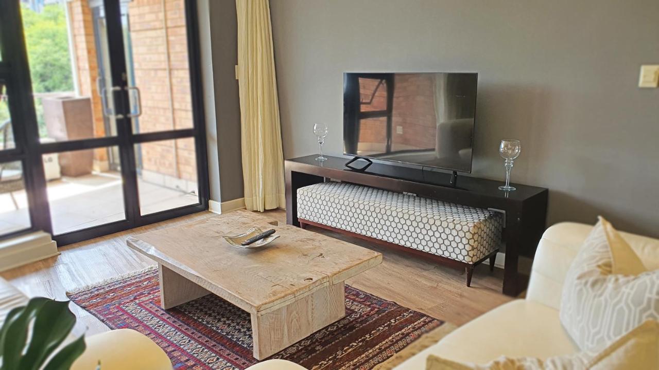 Zuri Residences At Ten Degrees Johannesburg Kültér fotó
