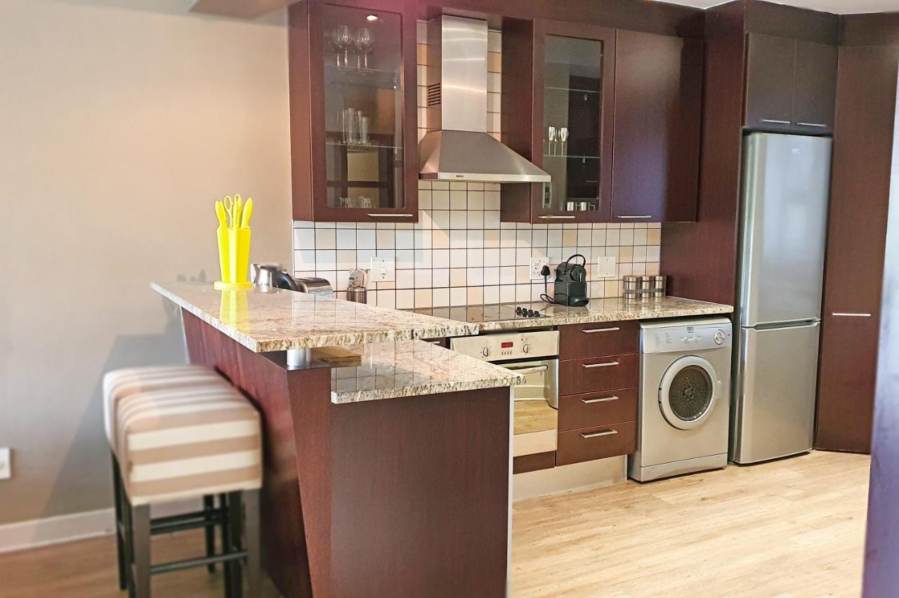 Zuri Residences At Ten Degrees Johannesburg Kültér fotó