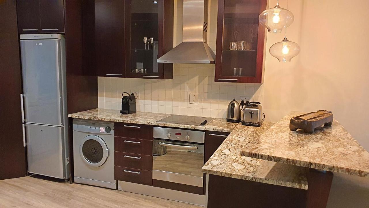 Zuri Residences At Ten Degrees Johannesburg Kültér fotó
